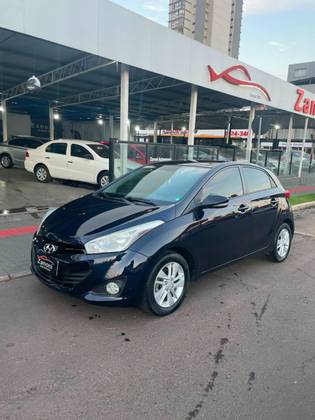 HYUNDAI HB20 1.6 PREMIUM 16V FLEX 4P AUTOMÁTICO HYUNDAI HB20 1.6 PREMIUM 16V FLEX 4P AUTOMÁTICO